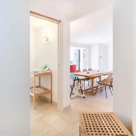 Armida Villa Bari